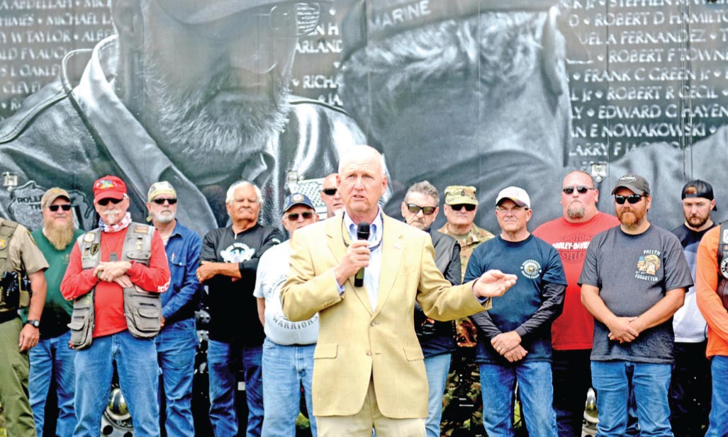 Monument to Vietnam vets rolls into Pickens County